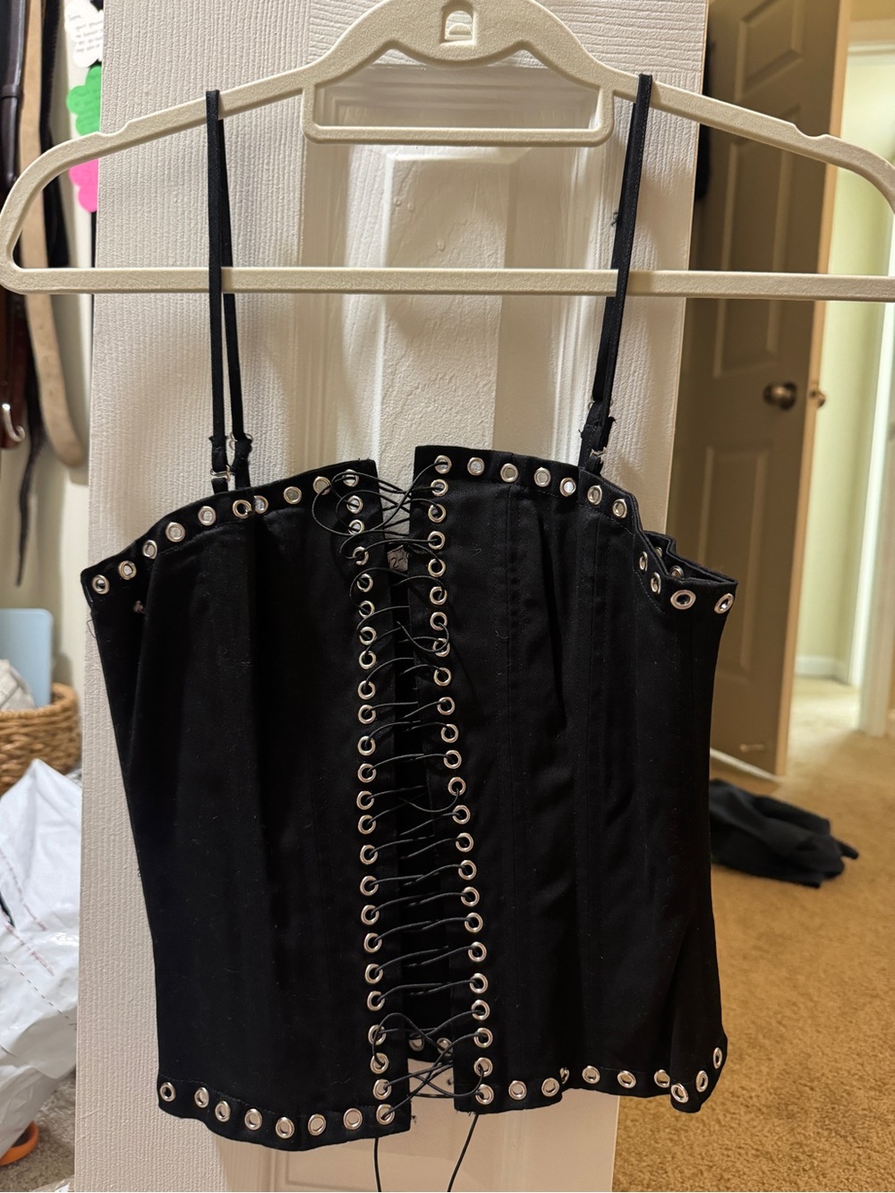 Black Lace-Up Grommet Bustier Top fashionova - Picture 2 of 4